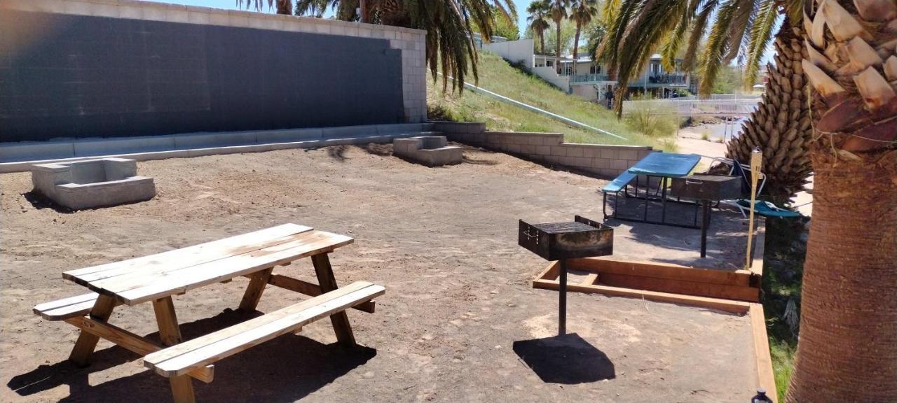 Apartment Couples Getaway Bullhead City